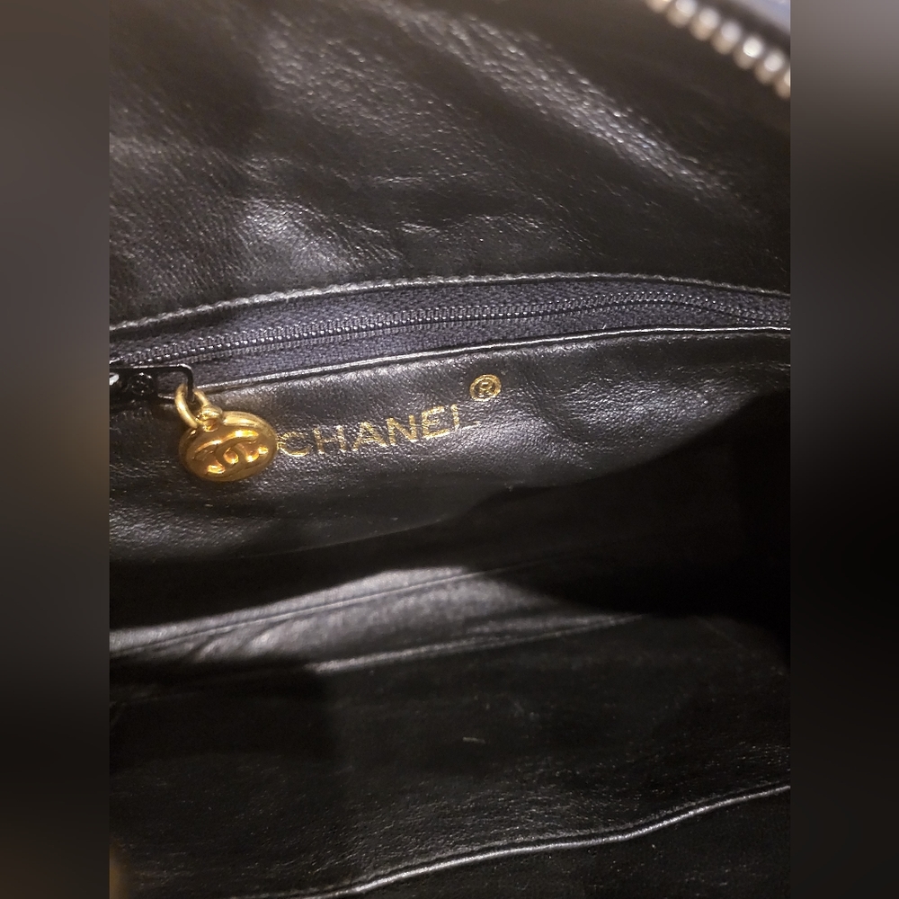 100% Authentic Chanel- Buttery Lambskin - image 8